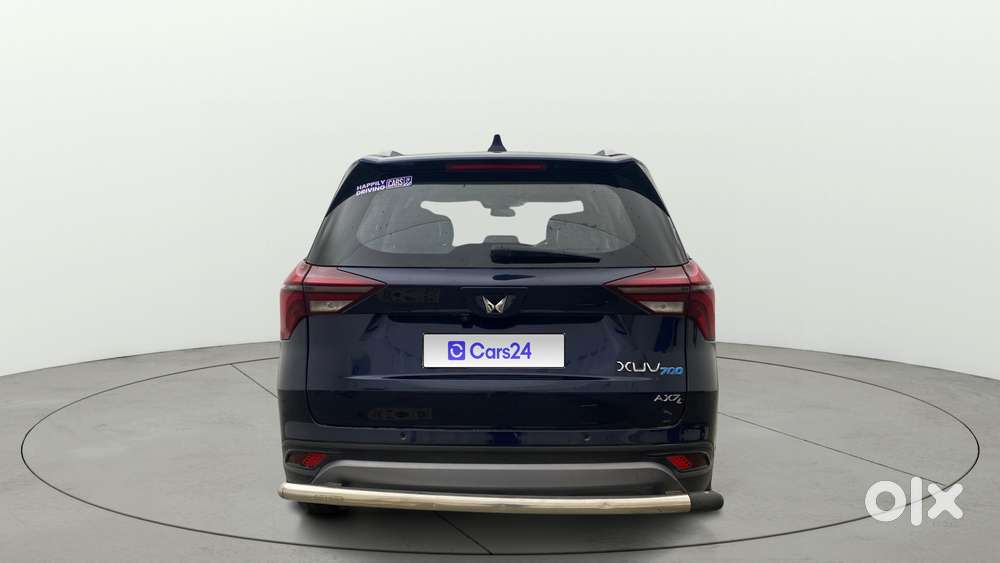 Mahindra Xuv700 2.0 Ax 7 Petrol Mt Str, 2021, Petrol