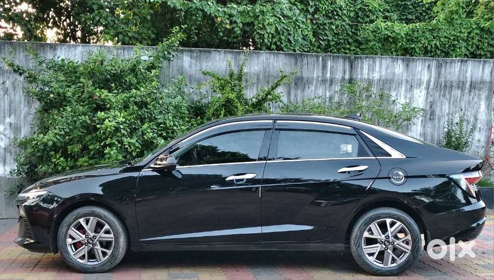 Hyundai Verna, 2023, Petrol