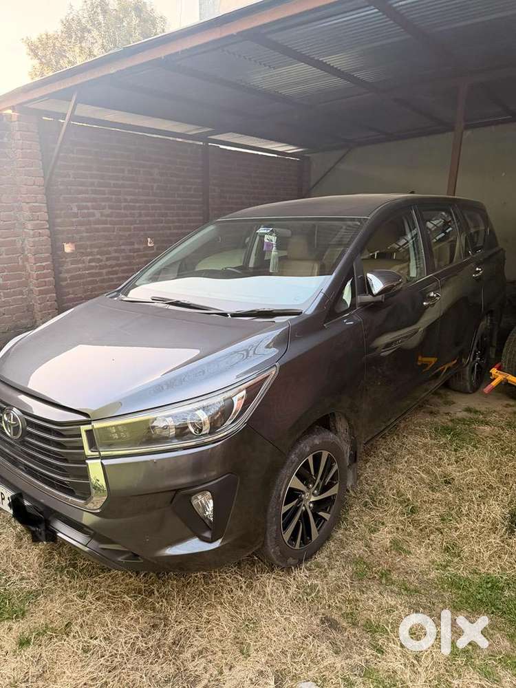 Toyota Innova Crysta 2022 Diesel Well Maintained