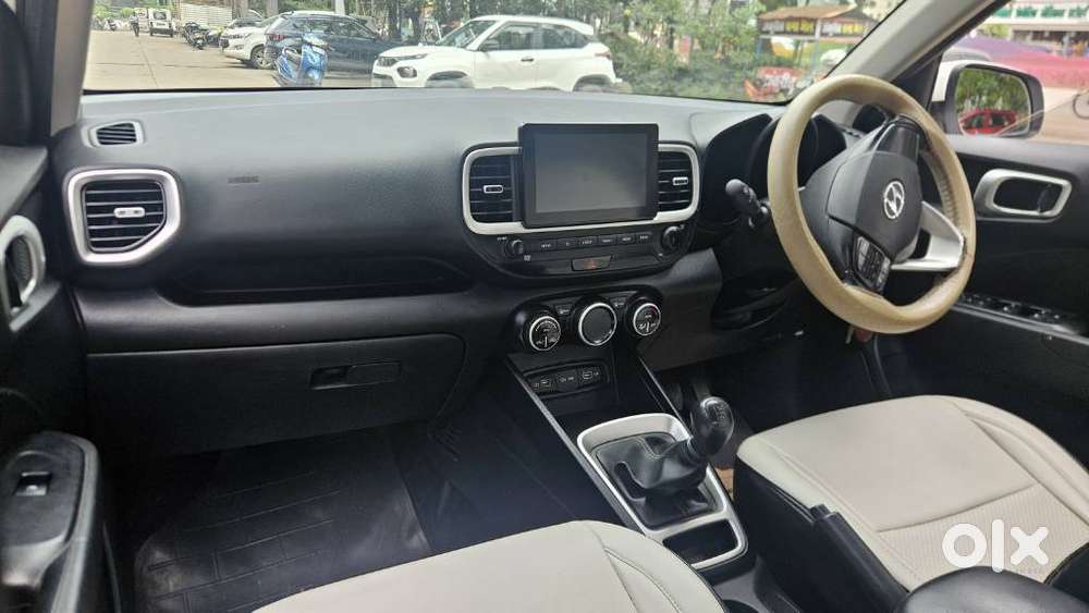 Hyundai Venue S Plus Mt 1.2 Kappa, 2021, Petrol