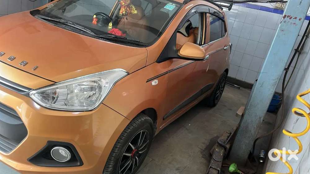 Hyundai Grand I10 2015 Petrol 49000 Km Driven