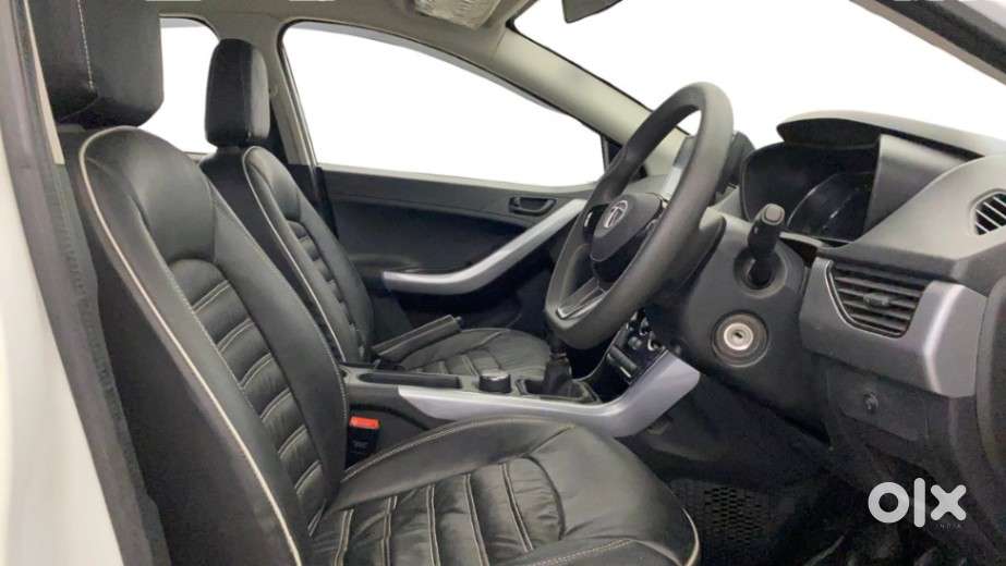 Tata Nexon 1.2 Revotron Xm Plus (s), 2023, Petrol