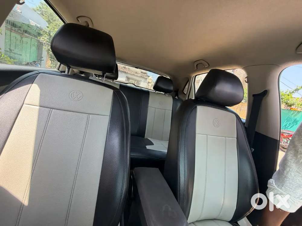 Volkswagen Polo Petrol Highline 2014