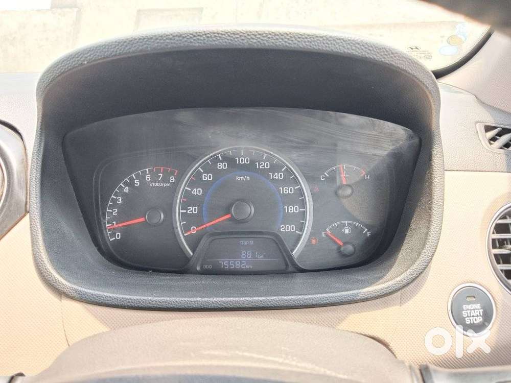 Hyundai Grand I10 Asta Option, 2015, Petrol