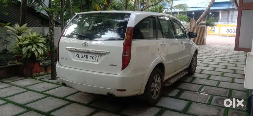 Tata Aria 2012