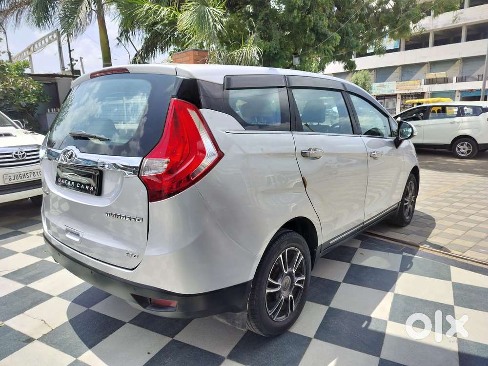Mahindra Marazzo M8, 2019, Diesel