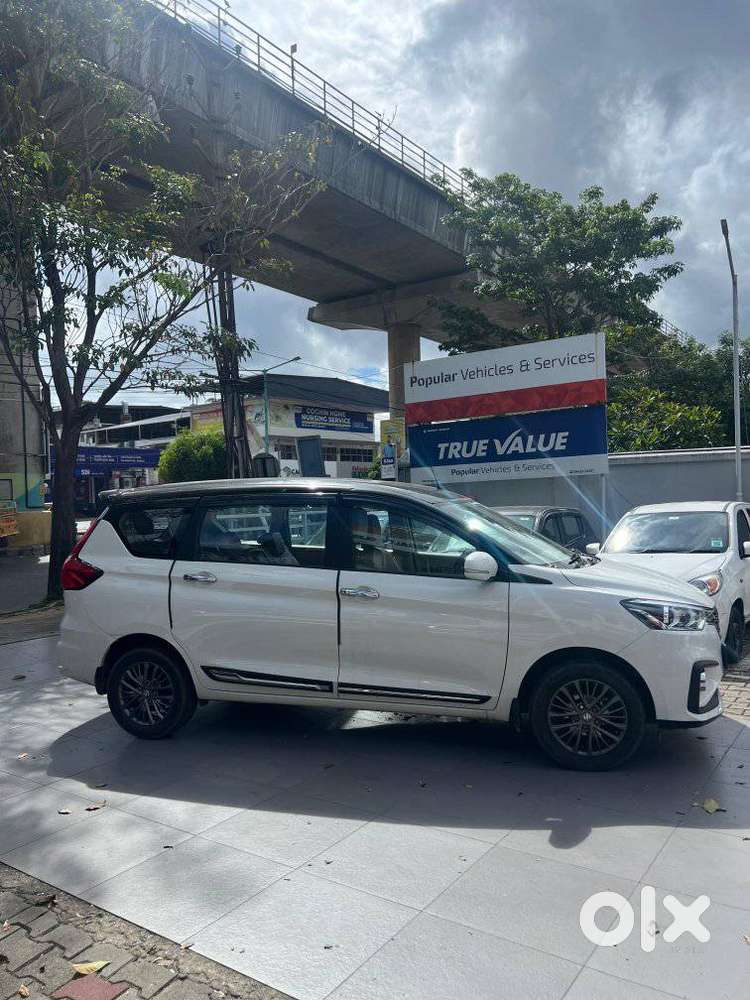 Maruti Suzuki Ertiga 1.5 Vxi, 2022, Petrol