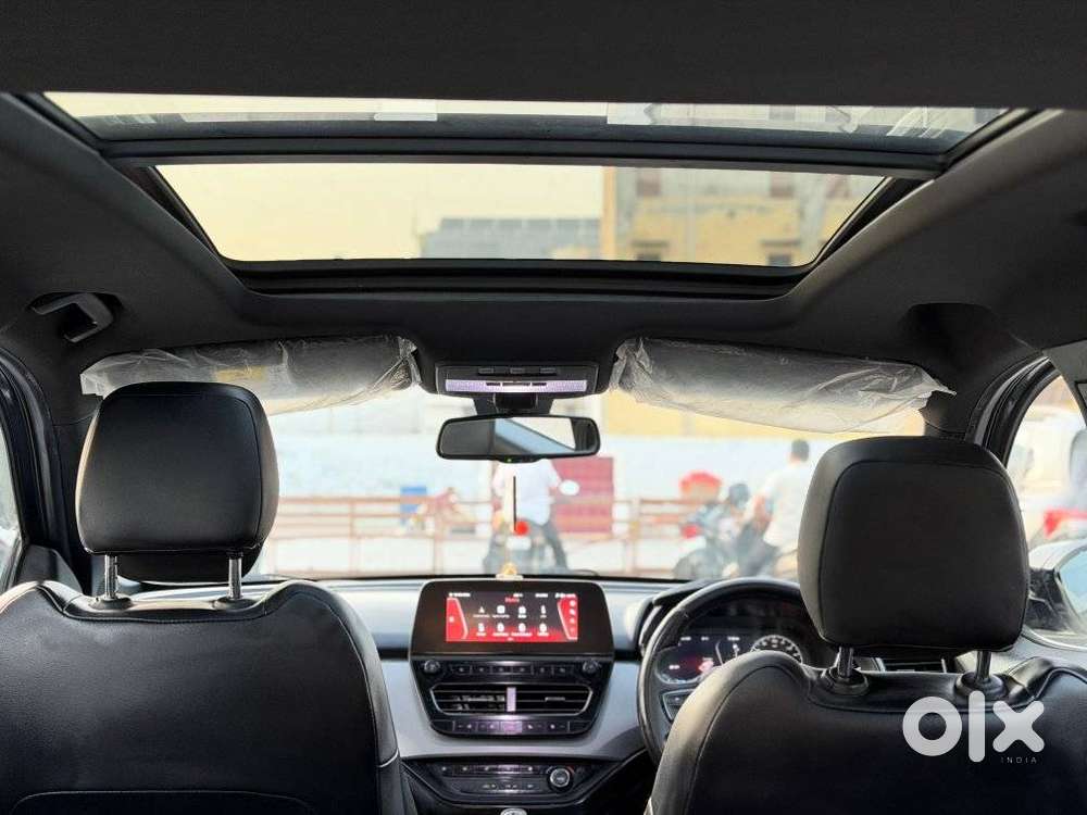 Tata Harrier Xz Plus Dark Edition, 2023, Diesel