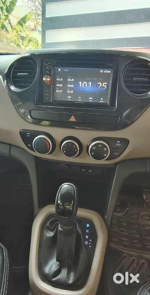 Hyundai Grand I10 2015 Petrol 70910 Km Driven