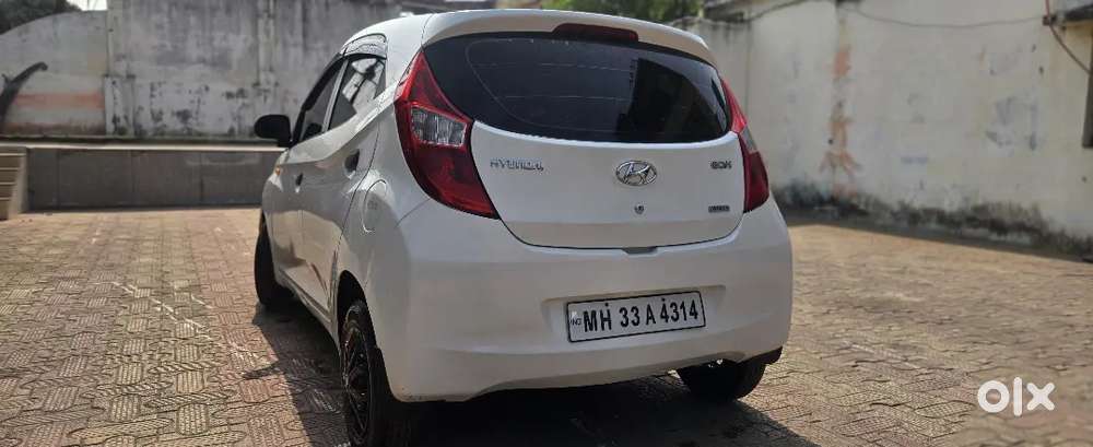 Hyundai Eon 2015 Petrol 110000 Km Driven