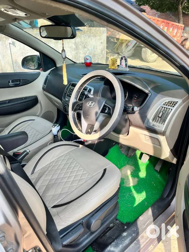 Hyundai I20 2013 Diesel 209000 Km Driven