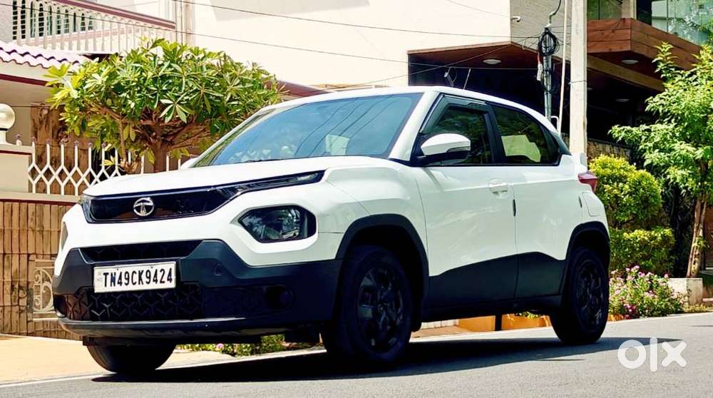 Tata Punch 1.2 Revotron Creative IRA Dual Tone, 2023, CNG & Hybrids