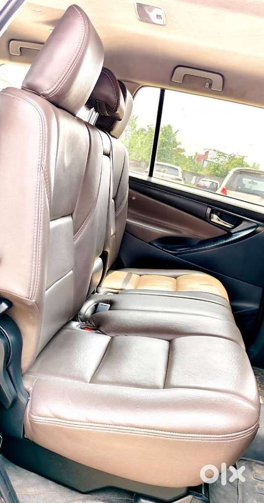 Toyota Innova Crysta 2.4 Gx Mt 8s, 2018, Diesel