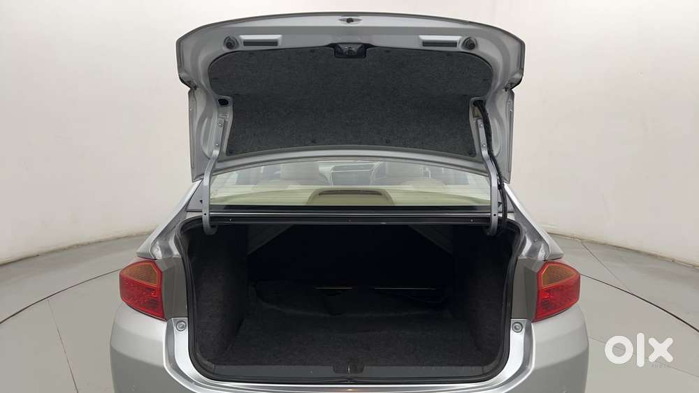 Honda City 1.5 V 4th Gen I-vtec Mt, 2022, Petrol