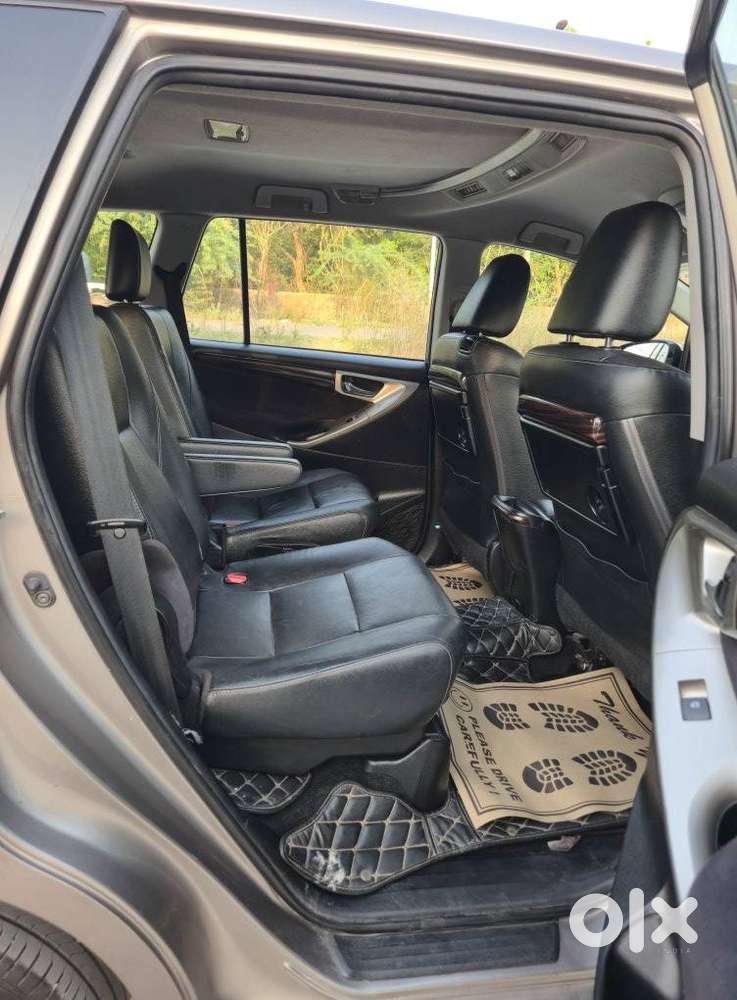 Toyota Innova Crysta 2.4 Zx Mt, 2018, Diesel