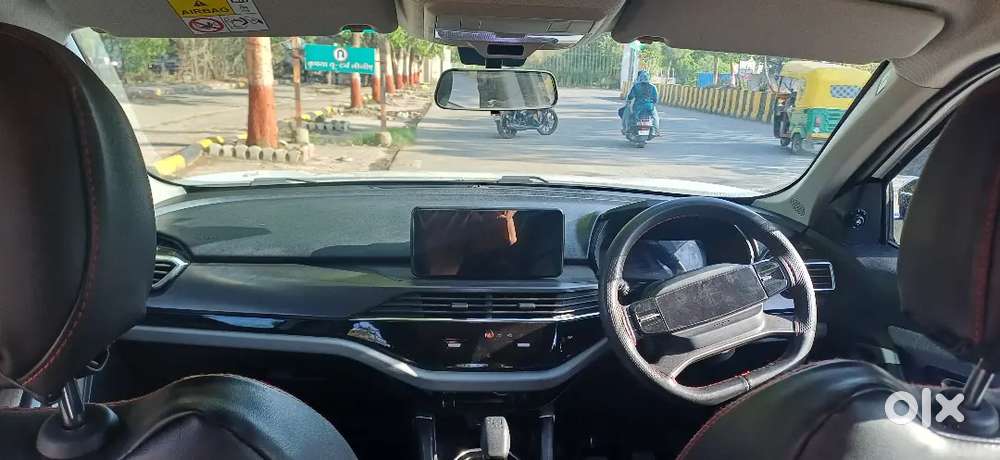 Tata Harrier New Facelift 2025 (without Sunroof)
