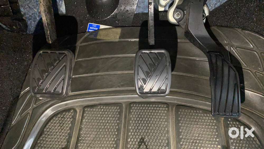 Maruti Suzuki Swift 1.2 Lxi (o), 2017, Petrol