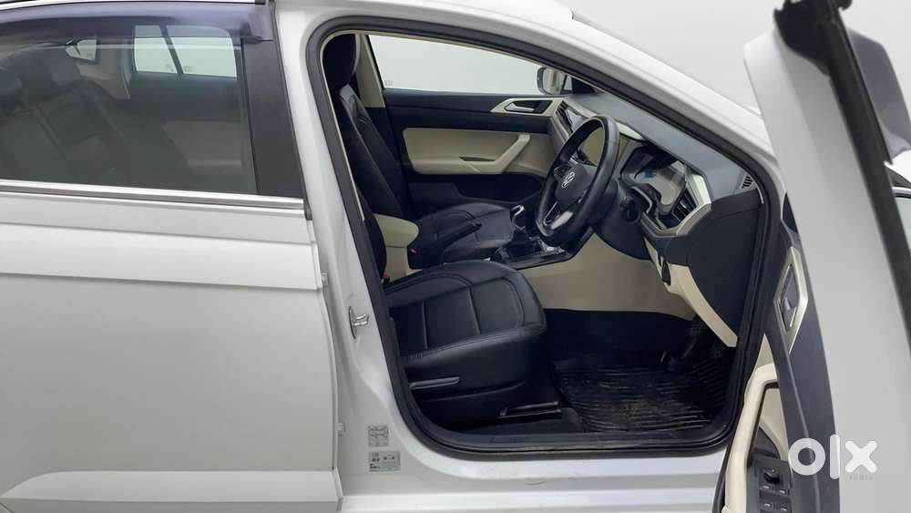 Volkswagen Virtus Highline Plus 1.0 Tsi At, 2024, Petrol