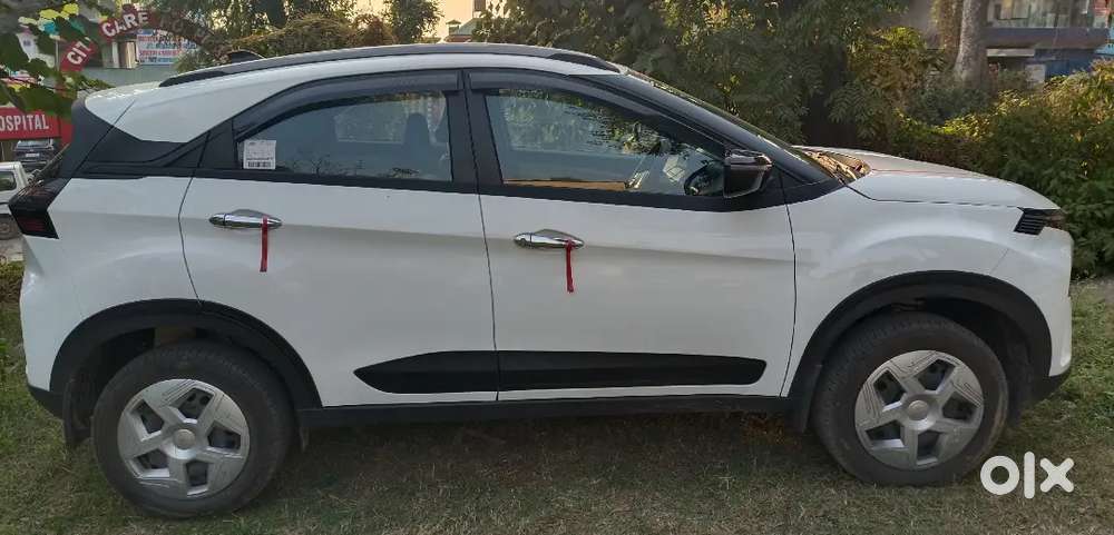 Tata Nexon 2024 Petrol 10500 Km Driven