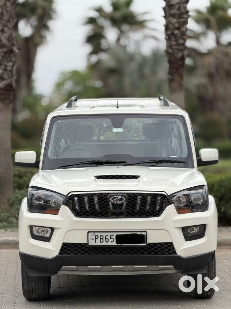 Mahindra Scorpio S10 8 Seater, 2017, Diesel