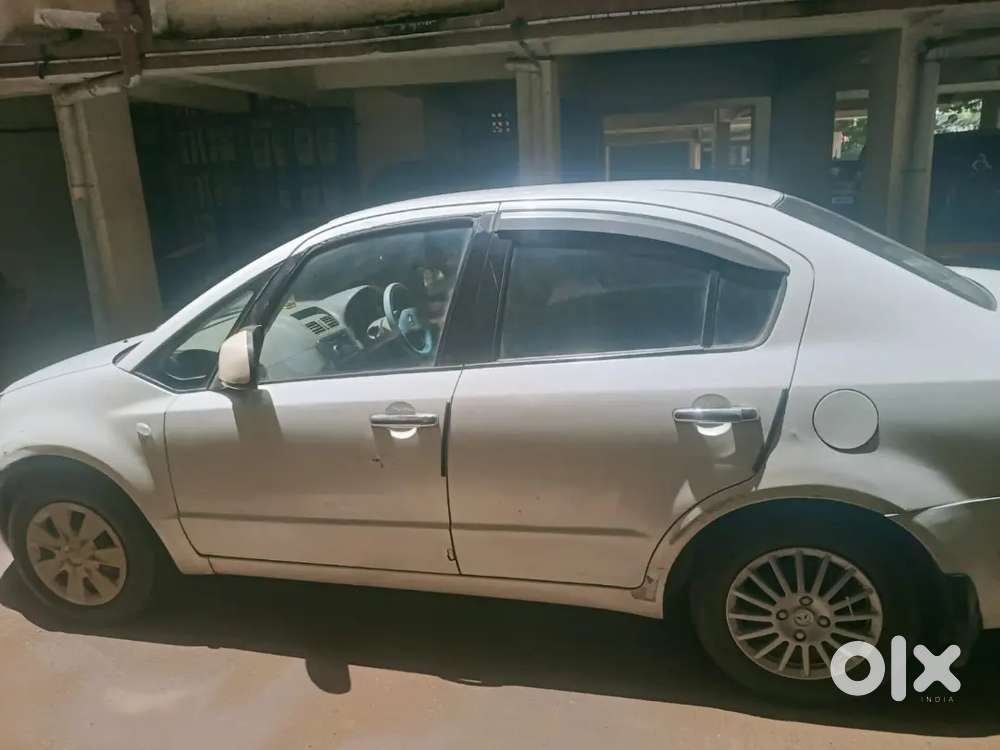 Maruti Suzuki Sx4 2010 Cng & Petrol Well Maintained