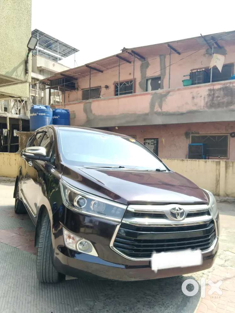 Toyota Innova Crysta 2018 Diesel Well Maintained