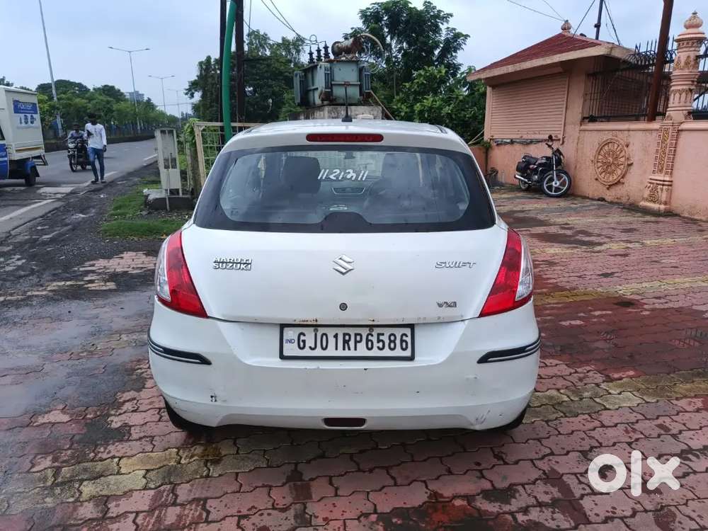 Maruti Suzuki Swift 2016