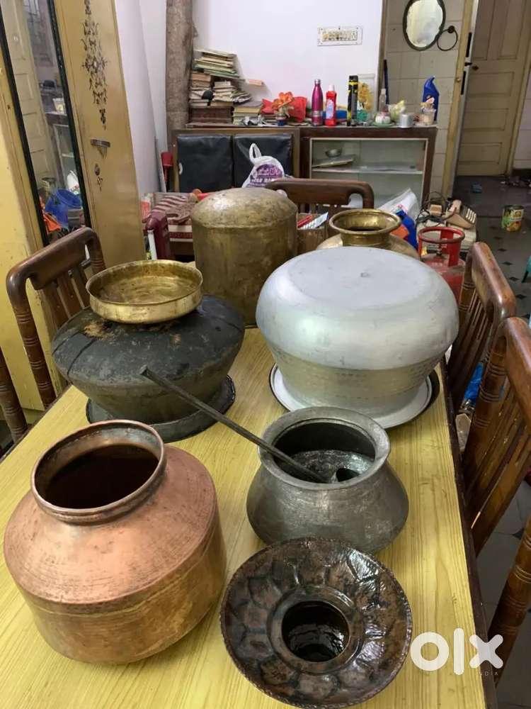 All items vintage  pure copper handi water pot etc.
