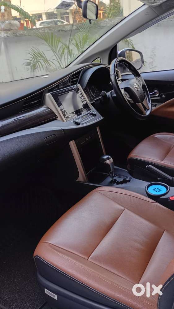 Toyota Innova Crysta 2.8z Automatic, 2019, Diesel