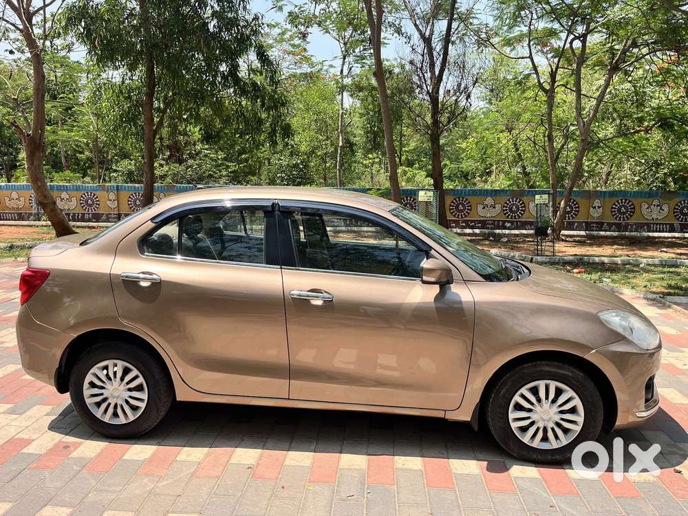 Maruti Suzuki Dzire Vxi Ags, 2020, Petrol