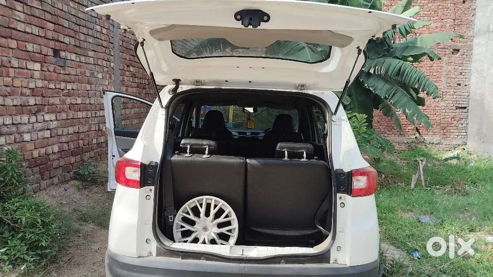 Renault Triber 1.0 Rxe 2023 Manual