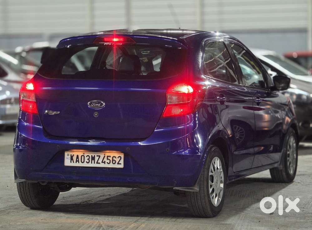 Ford Figo, 2016, Petrol