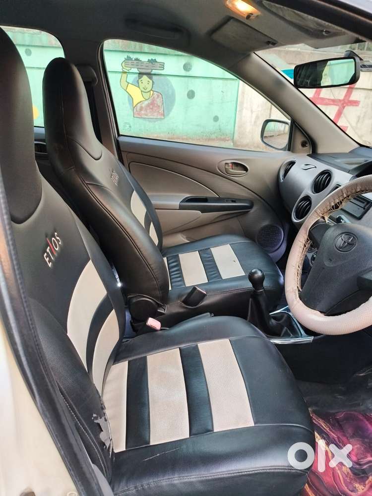 Toyota Etios G, 2011, Petrol