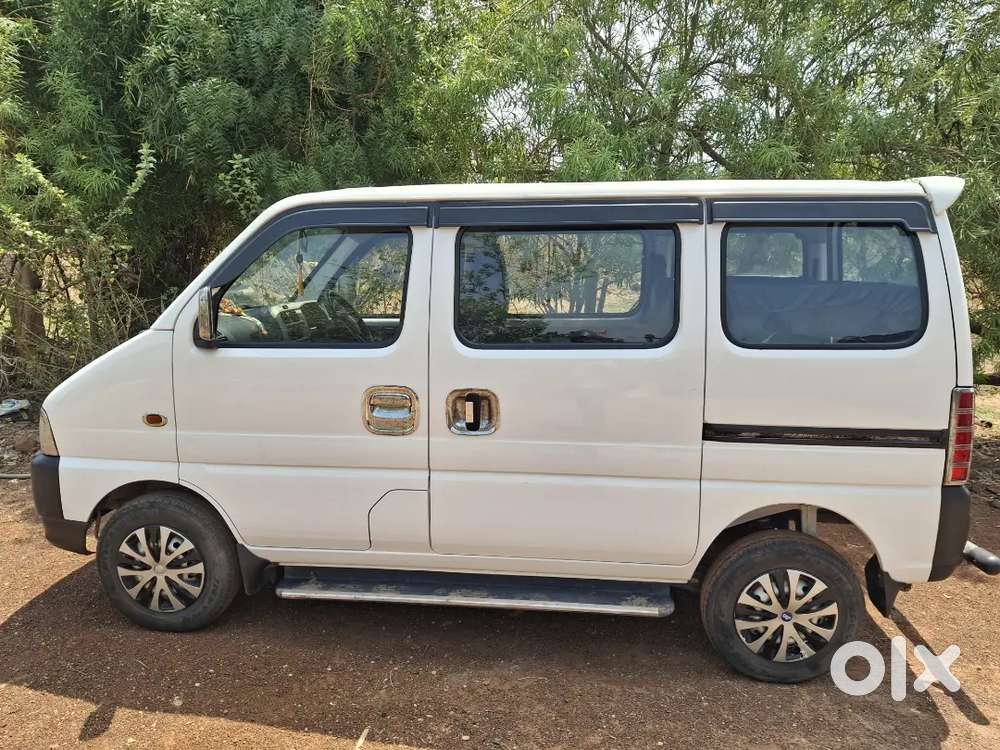 Maruti Suzuki Eeco 2024 Petrol 26000 Km Driven