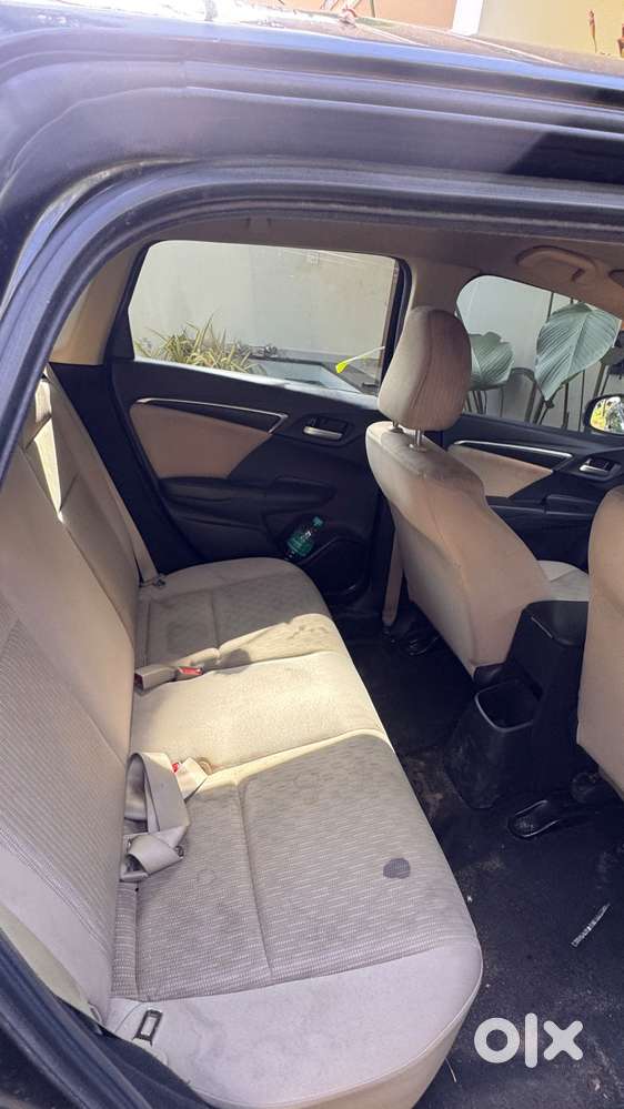 Family Used Honda Jazz V Mt 2015