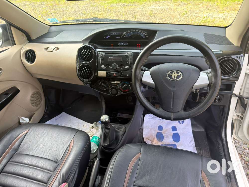 Toyota Etios Liva 1.2 V, 2019, Petrol