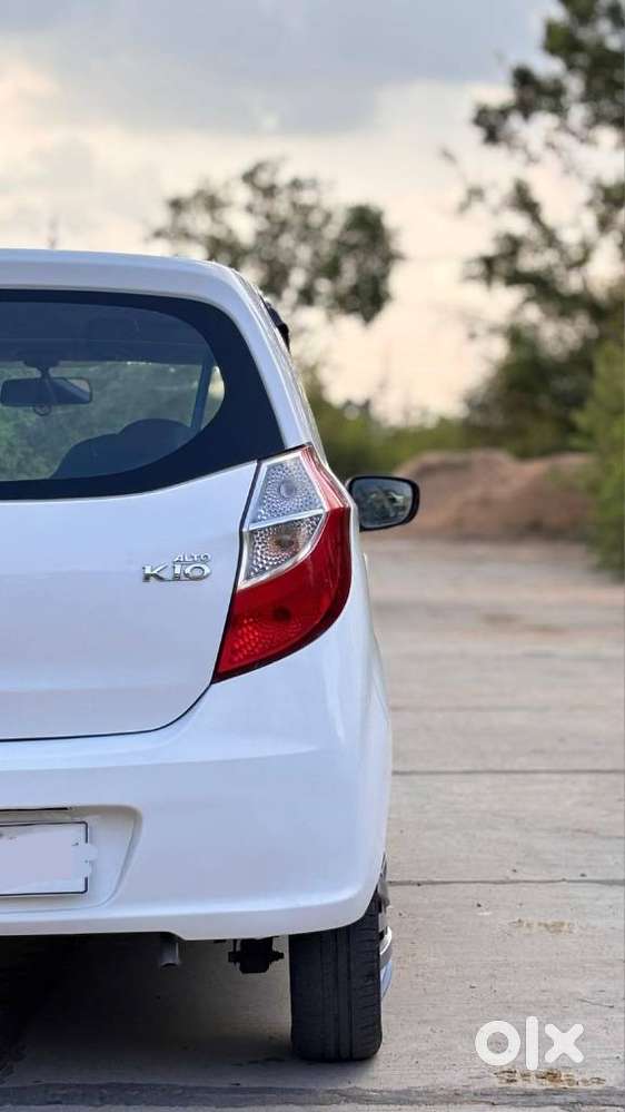 Maruti Suzuki Alto K10 Vxi Amt, 2016, Petrol