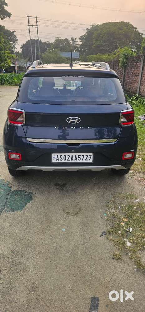 Hyundai Venue Petrol 2019