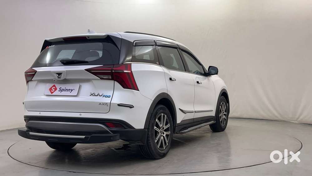 Mahindra Xuv700 2.2 Ax 7 Diesel At Luxury Pack Str Awd, 2022, Diesel