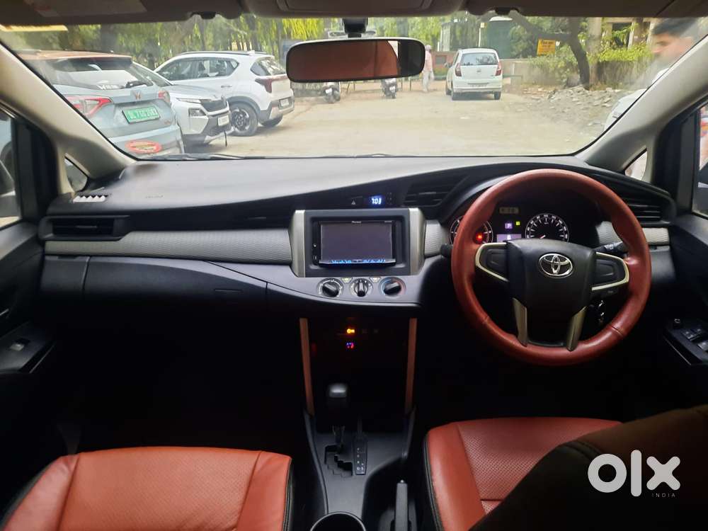 Toyota Innova Crysta 2.8 Gx At, 2017, Diesel