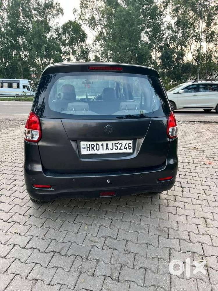 Maruti Suzuki Ertiga Vdi Shvs, 2014, Diesel