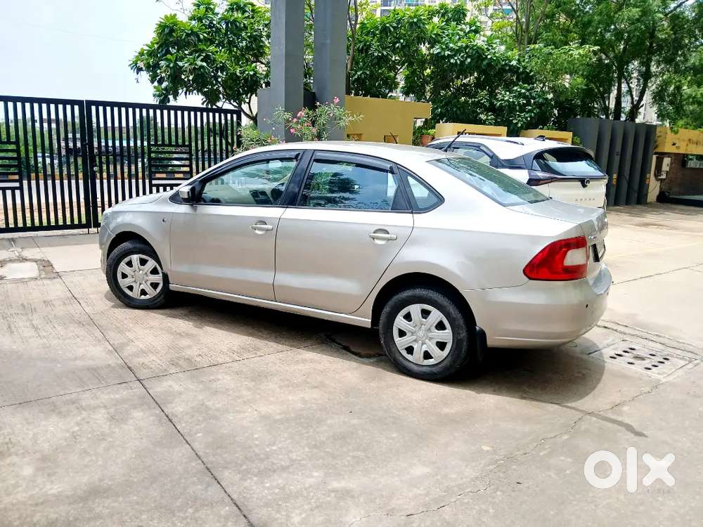 Skoda Rapid Elegance Tdi 2014 Diesel Manual