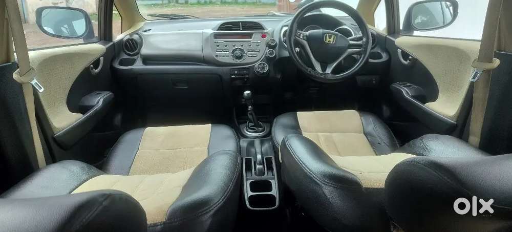 Honda Jazz I-vtec 2011 Model