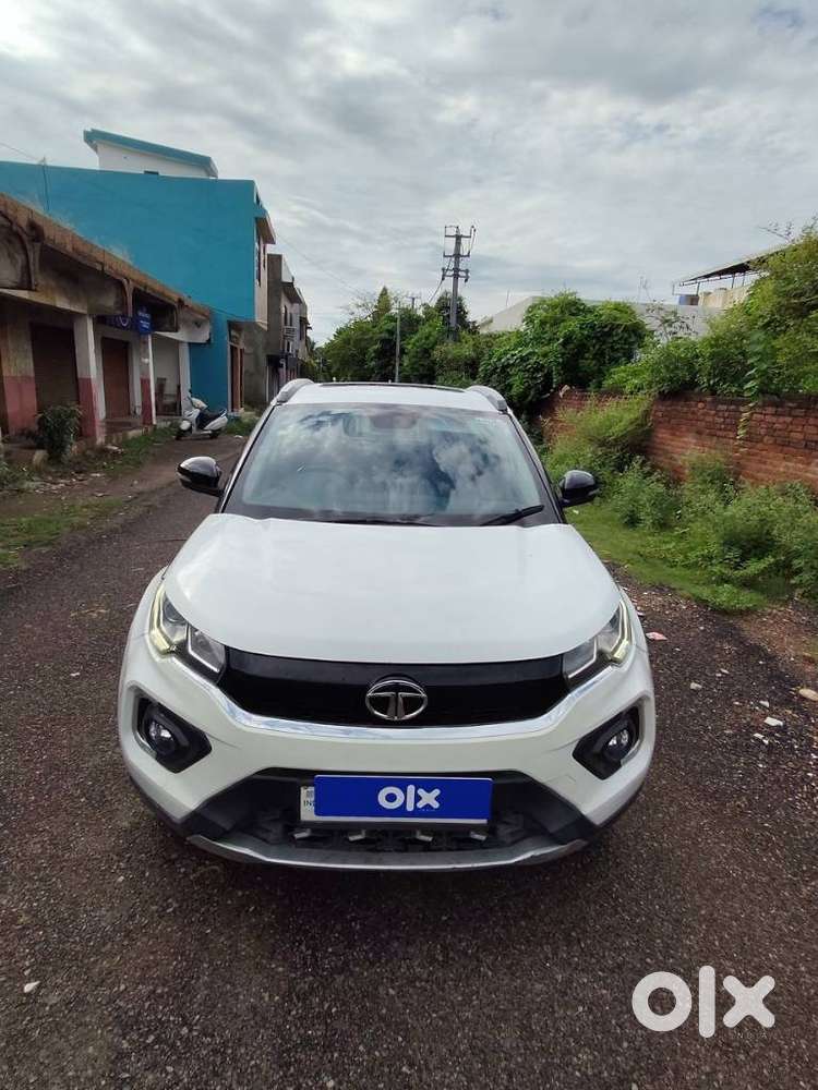 Tata Nexon 1.2 Revotron Xz Plus, 2021, Petrol
