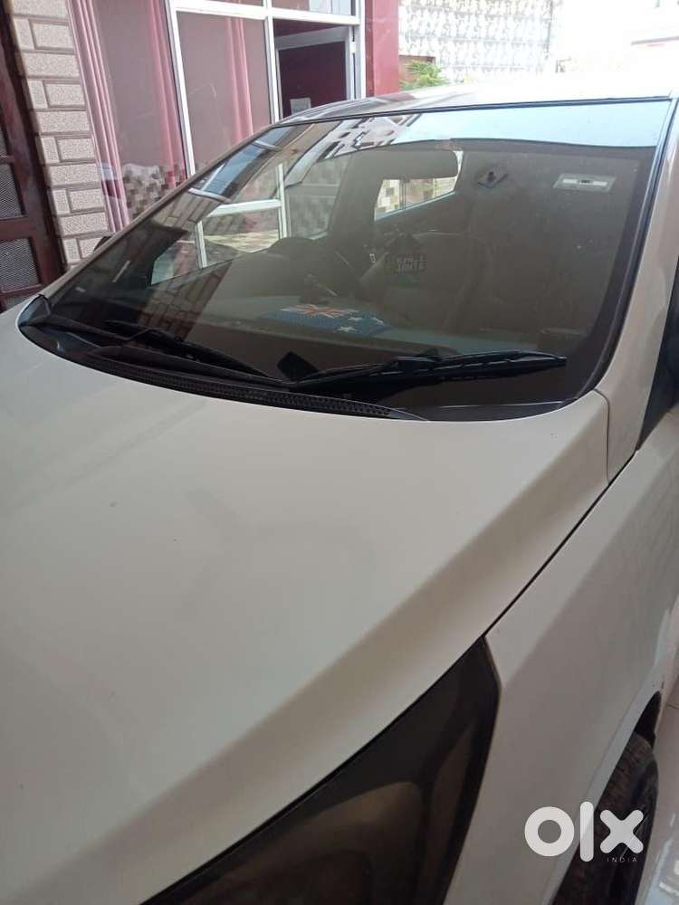 Hyundai Verna Petrol Manual 2014