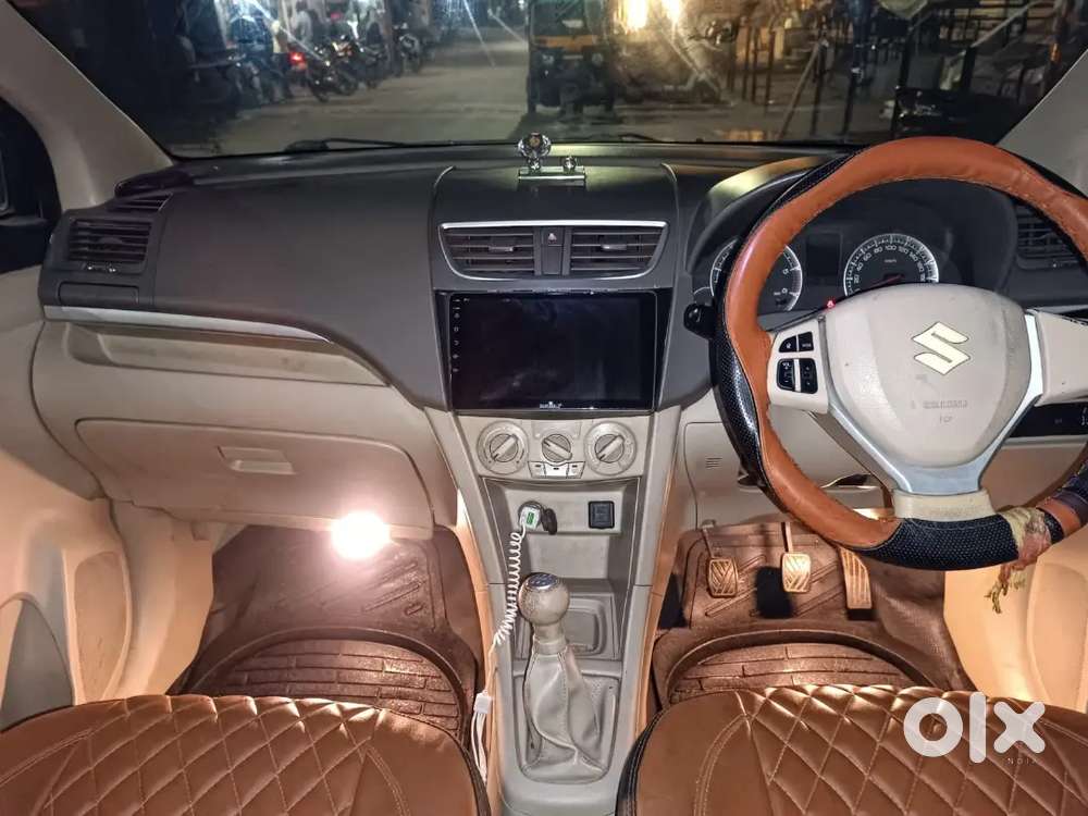 Four Tyre 70 % Chilled Ac 4 Power Window