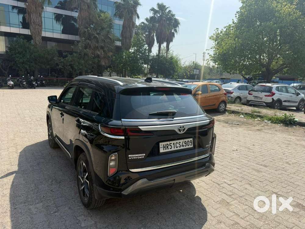 Toyota Urban Cruiser Hyryder 2025 Petrol 44000 Km Driven
