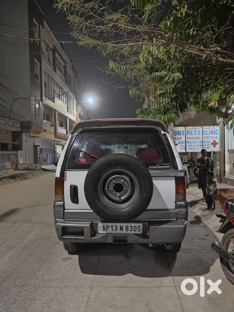 Tata Safari Ev 2000 Diesel Good Condition