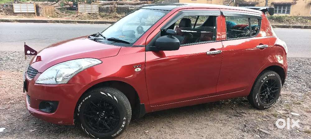 Maruti Suzuki Swift 2013 Petrol 110000 Km Driven