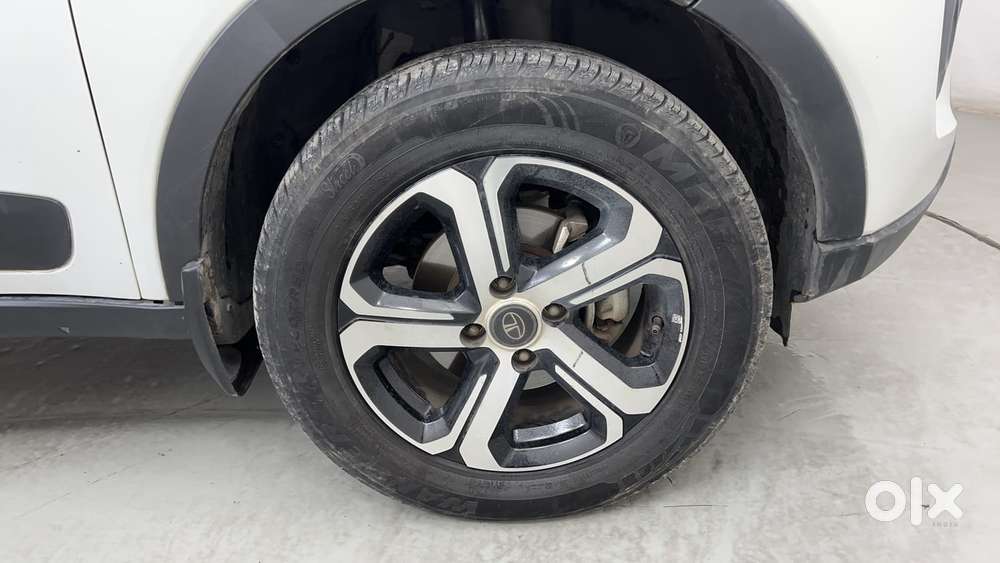 Tata Nexon Ev Xz Plus, 2022, Electric